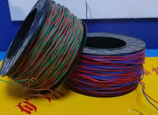 罗平放炮线的主要材质有哪些？不同材质的适用场景有何区别？